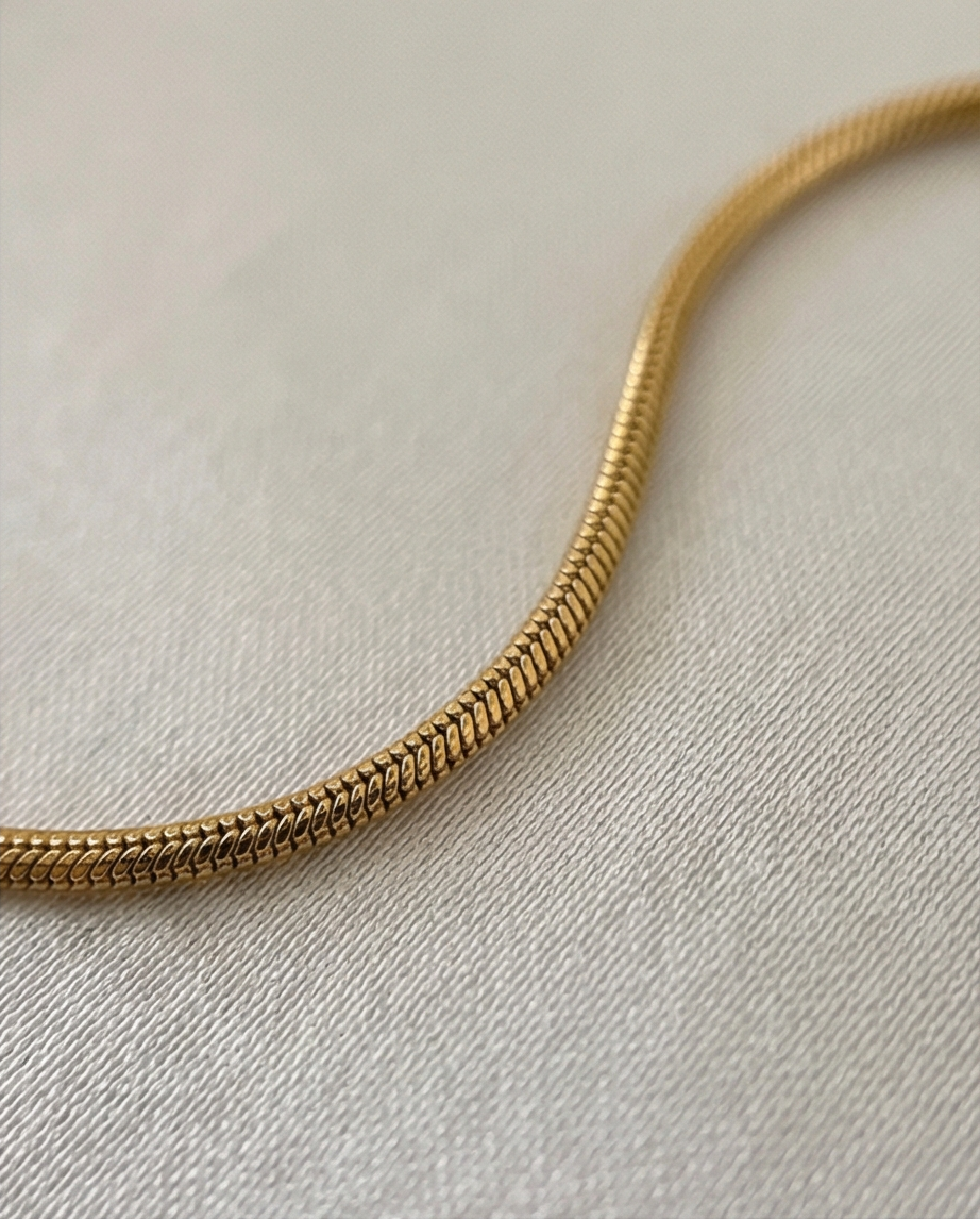 İNCE ZİNCİR GOLD RENK KOLYE