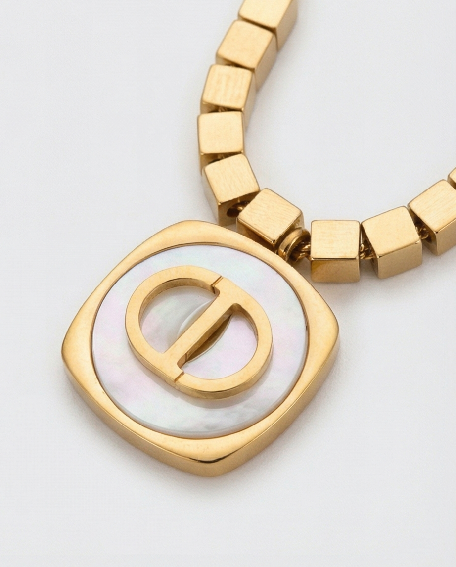 İKİZ D GOLD RENK KOLYE