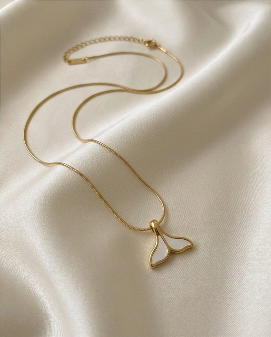 BALİNA KUYRUK GOLD RENK KOLYE