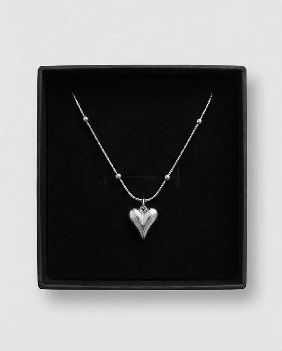 BONCUK ZİNCİRLİ KALP GÜMÜŞ RENK KOLYE